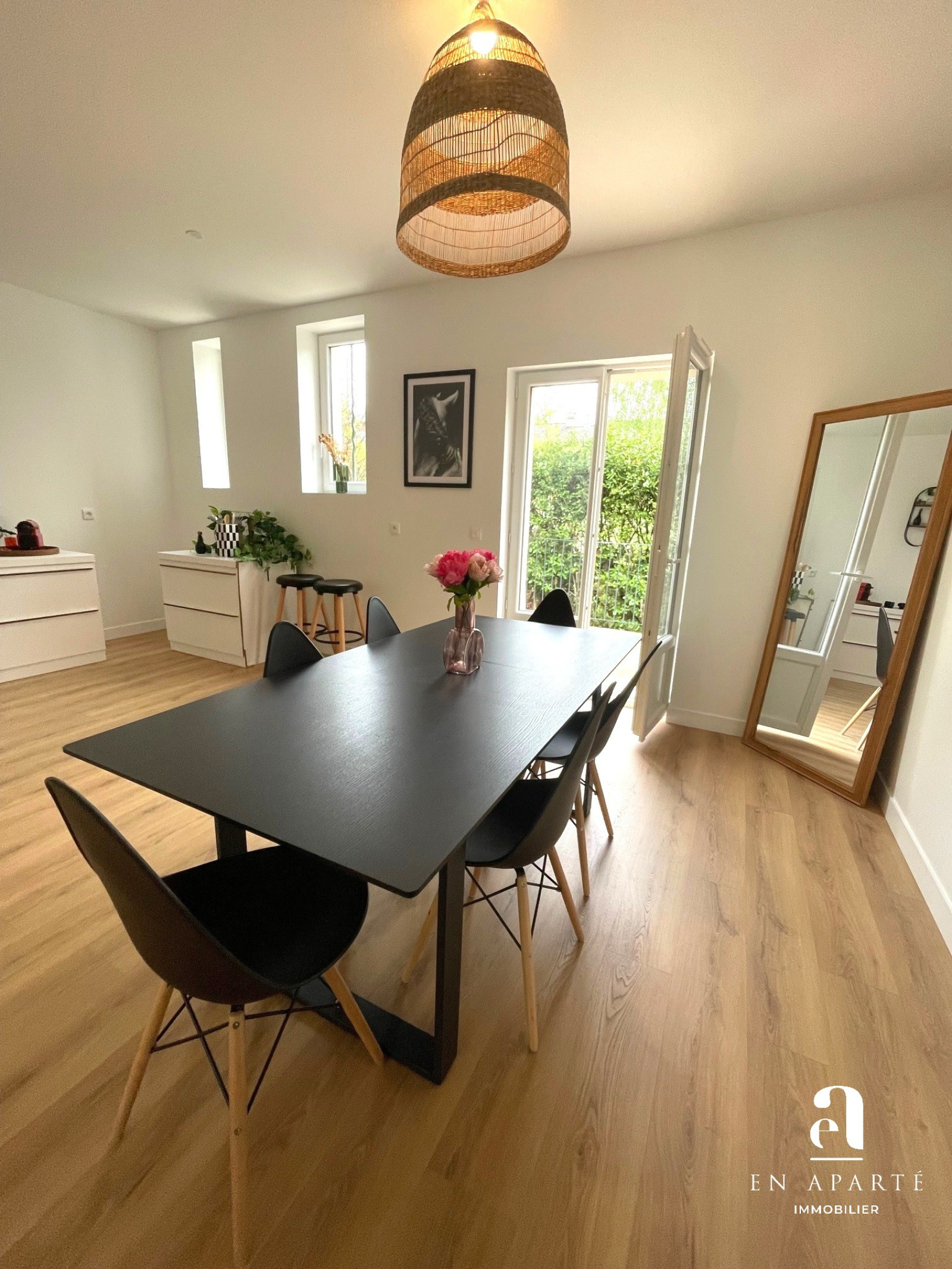 Image_, Maison, Champagne-au-Mont-d'Or, ref :1033 B