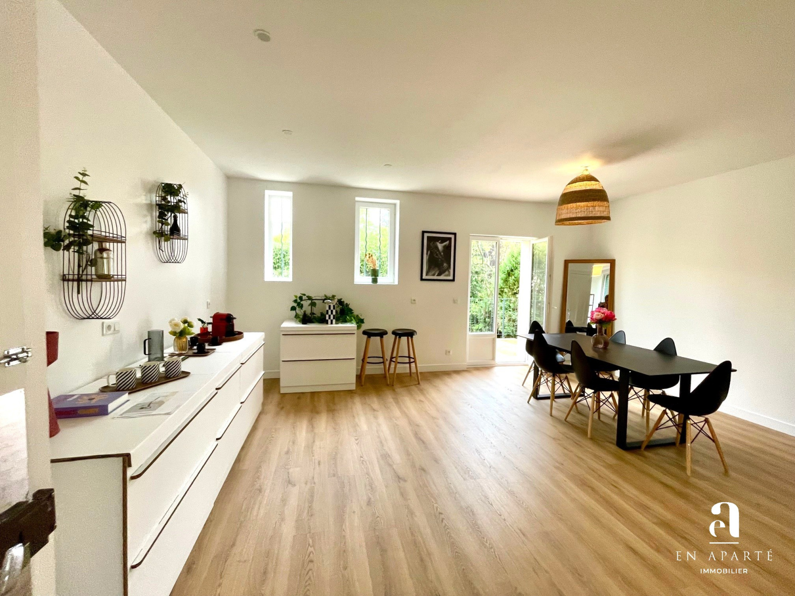Image_, Maison, Champagne-au-Mont-d'Or, ref :1033 B